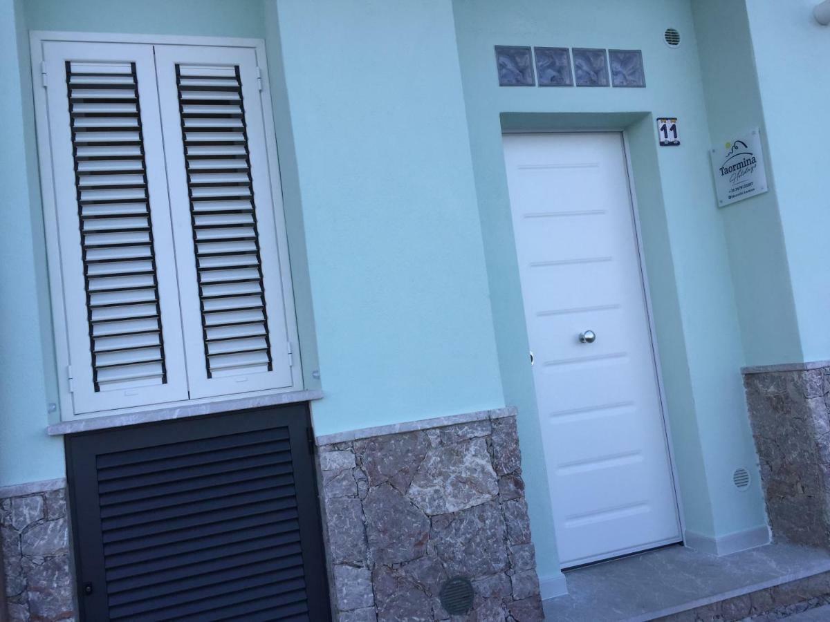 Taormina Holidays جيارديني ناكسوس المظهر الخارجي الصورة